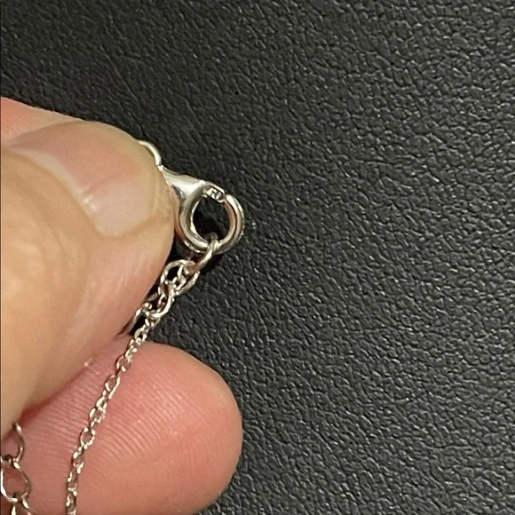 NWT Elegant Heartbeat 925 Silver Necklace with Natural Green Emerald Gemstone - Picture 9 of 11